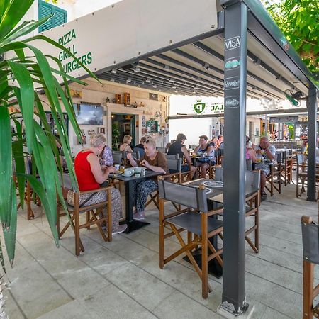 Bed & Breakfast Palac -Free Parking- Baška Voda Екстериор снимка