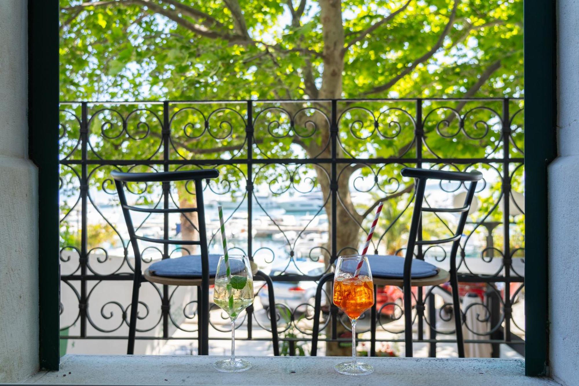 Bed & Breakfast Palac -Free Parking- Baška Voda Екстериор снимка