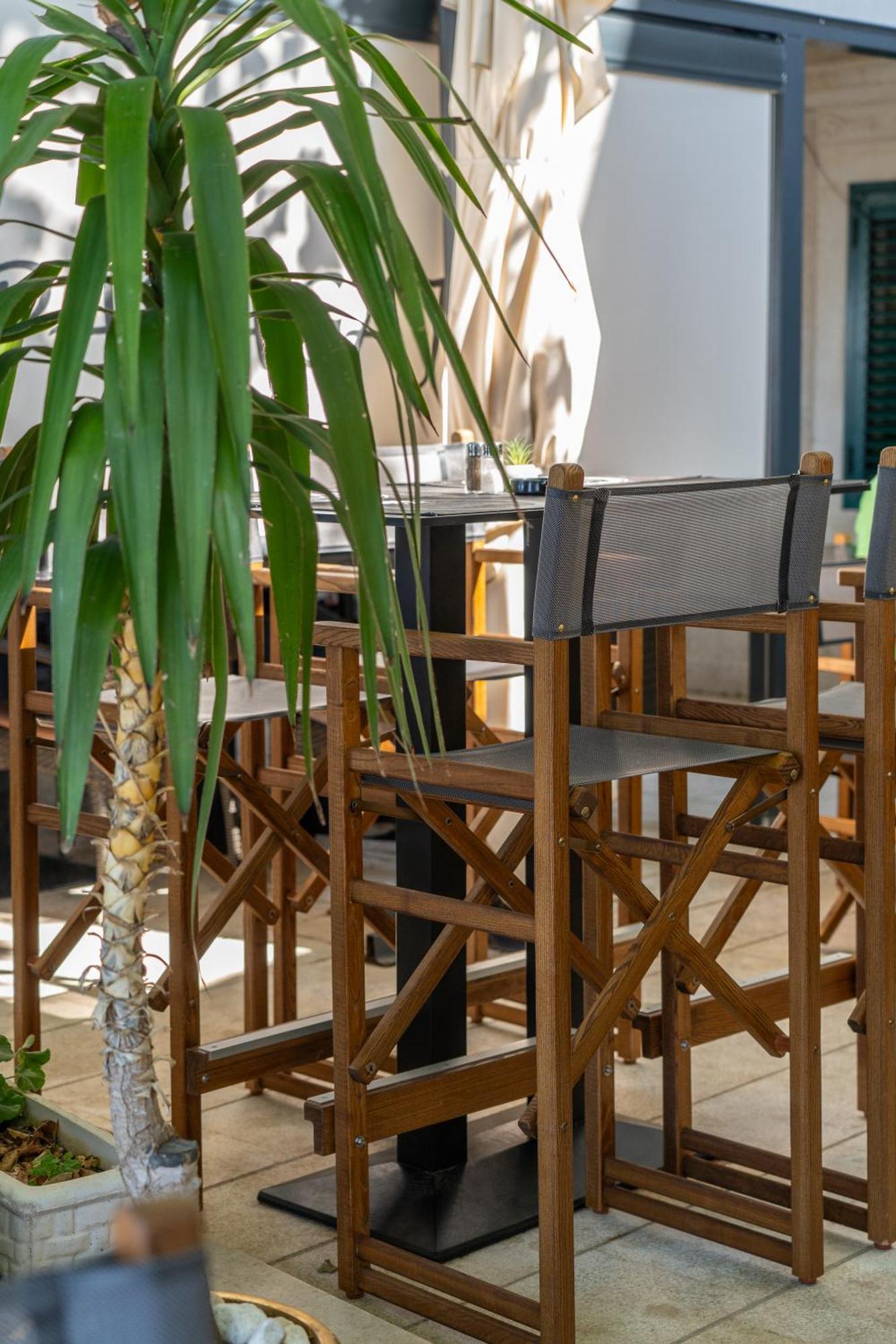 Bed & Breakfast Palac -Free Parking- Baška Voda Екстериор снимка