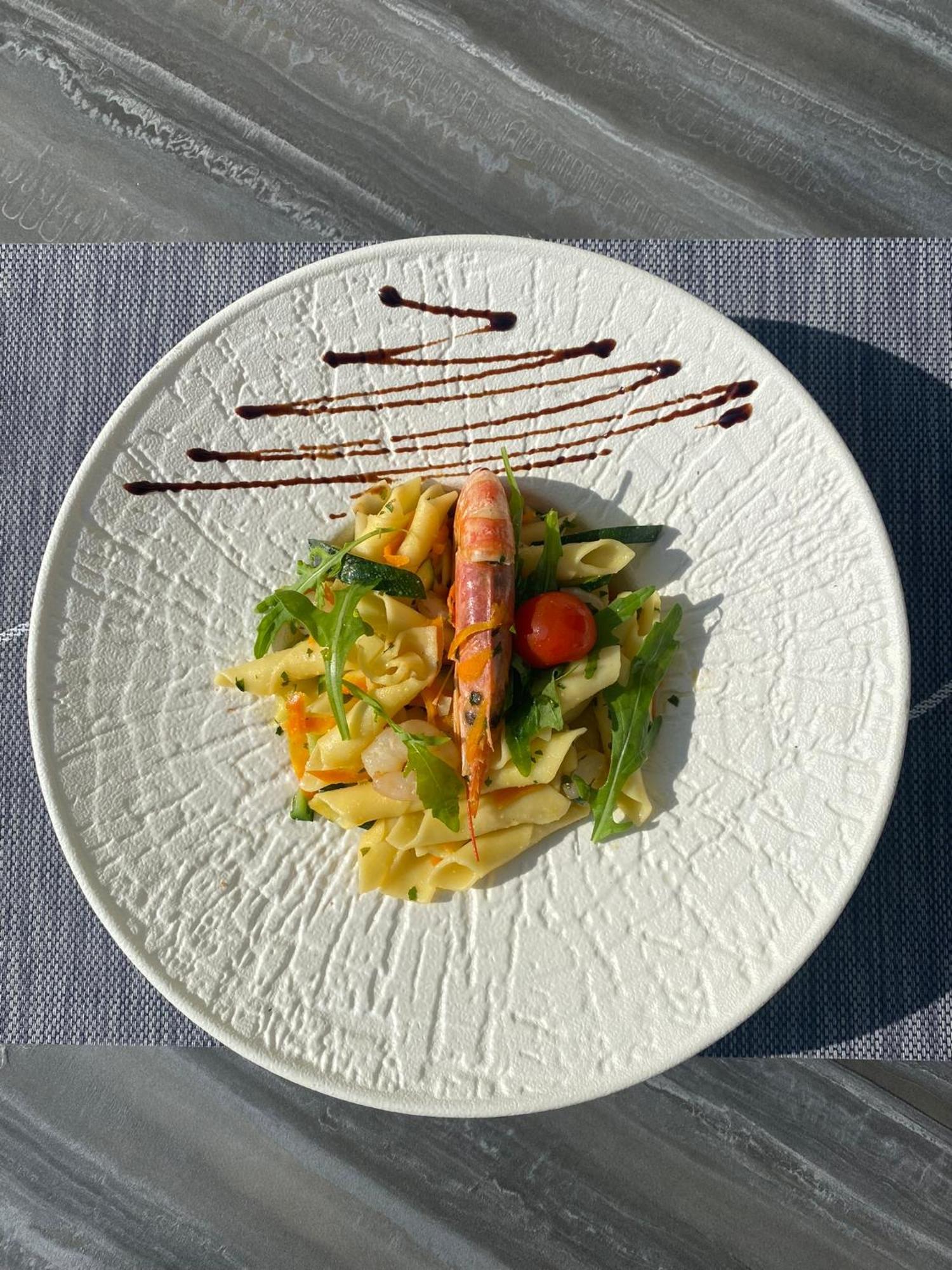 Bed & Breakfast Palac -Free Parking- Baška Voda Екстериор снимка